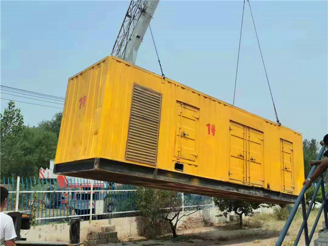 威县300KW柴油发电机组油耗是多少?